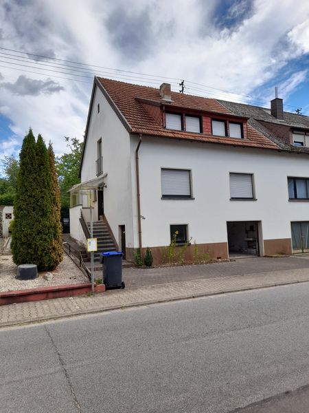 Zweifamilienhaus in Eppelborn OT BuC